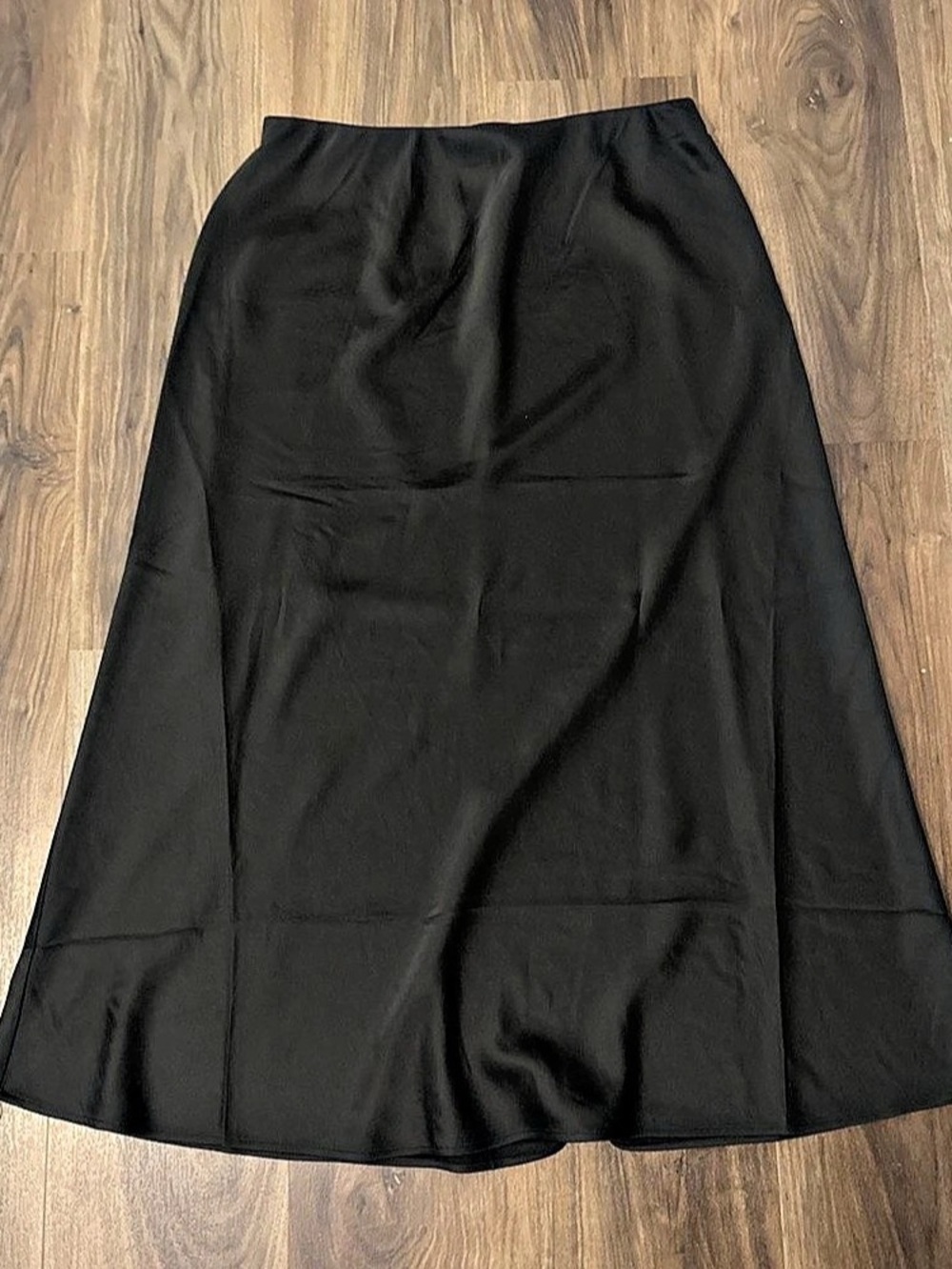 H&Medium A-Line Black Skirt Size Medium